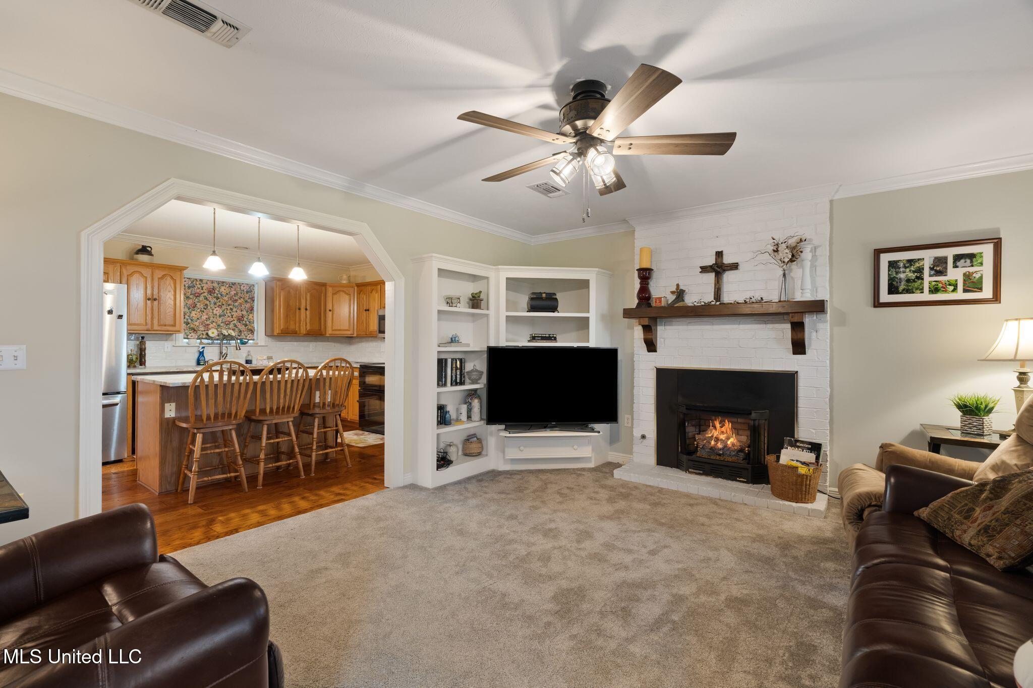 1227 Lambert Lane Southeast Brookhaven, MS 39601 - Photo 8 of 43 1227_Lambert_Ln_SE-8