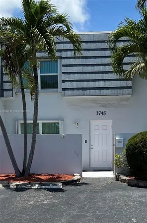 $380,000 | 3745 Southwest 59th Avenue, Unit 124, Davie, FL 33314