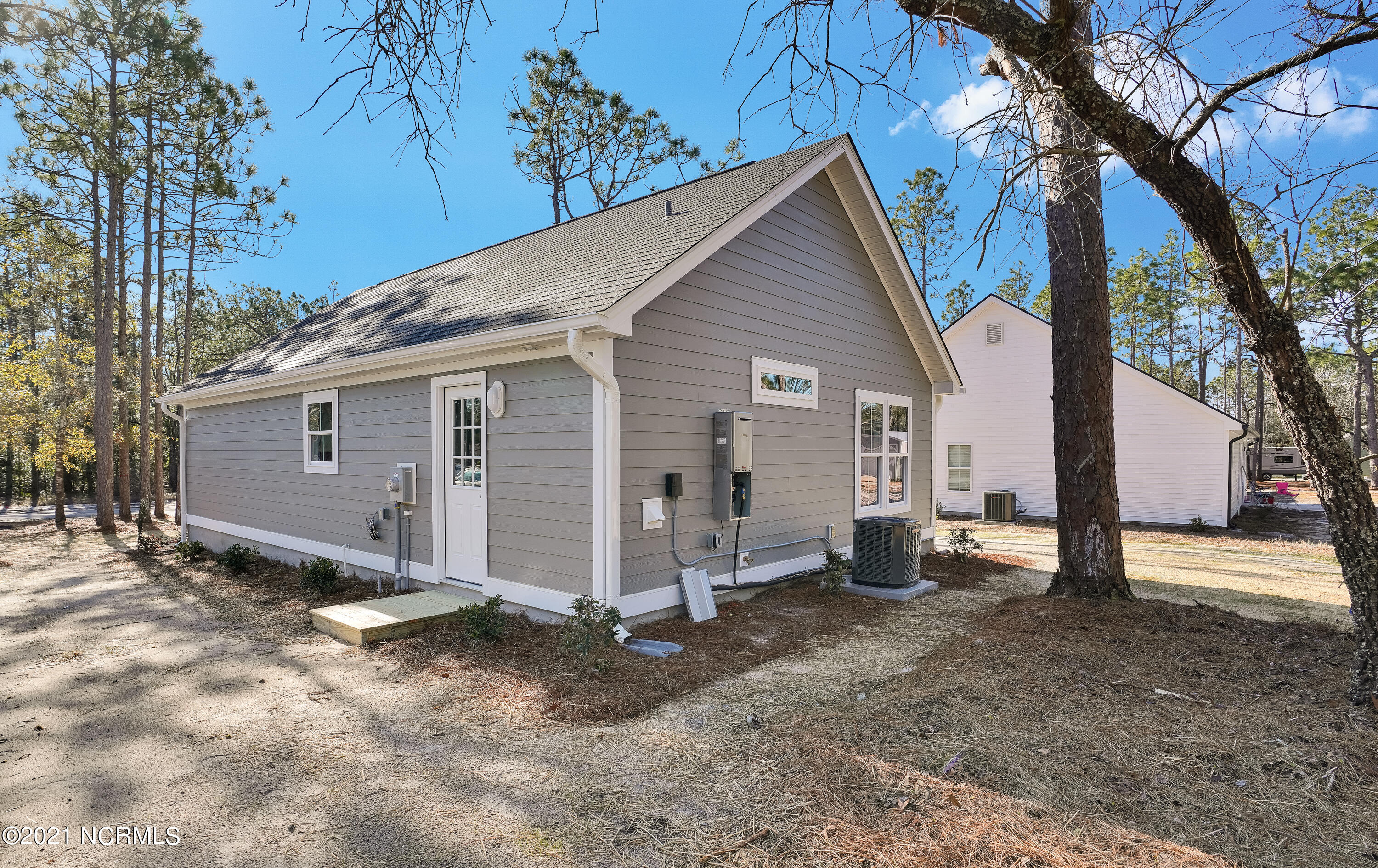 1273 Longleaf Road Southport, NC 28461 - Photo 30 of 38 1273LongleafRoad-30