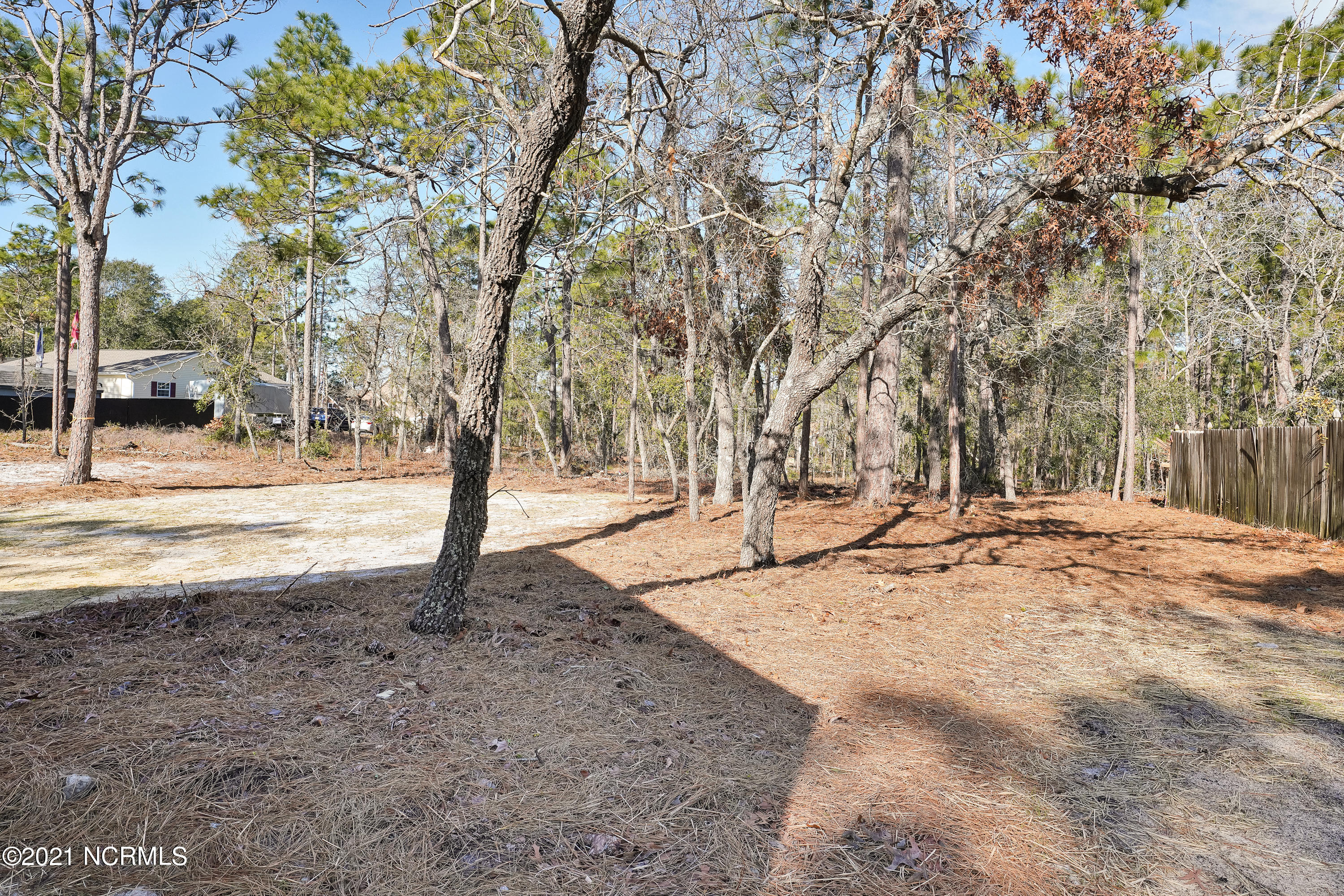 1273 Longleaf Road Southport, NC 28461 - Photo 32 of 38 1273LongleafRoad-32