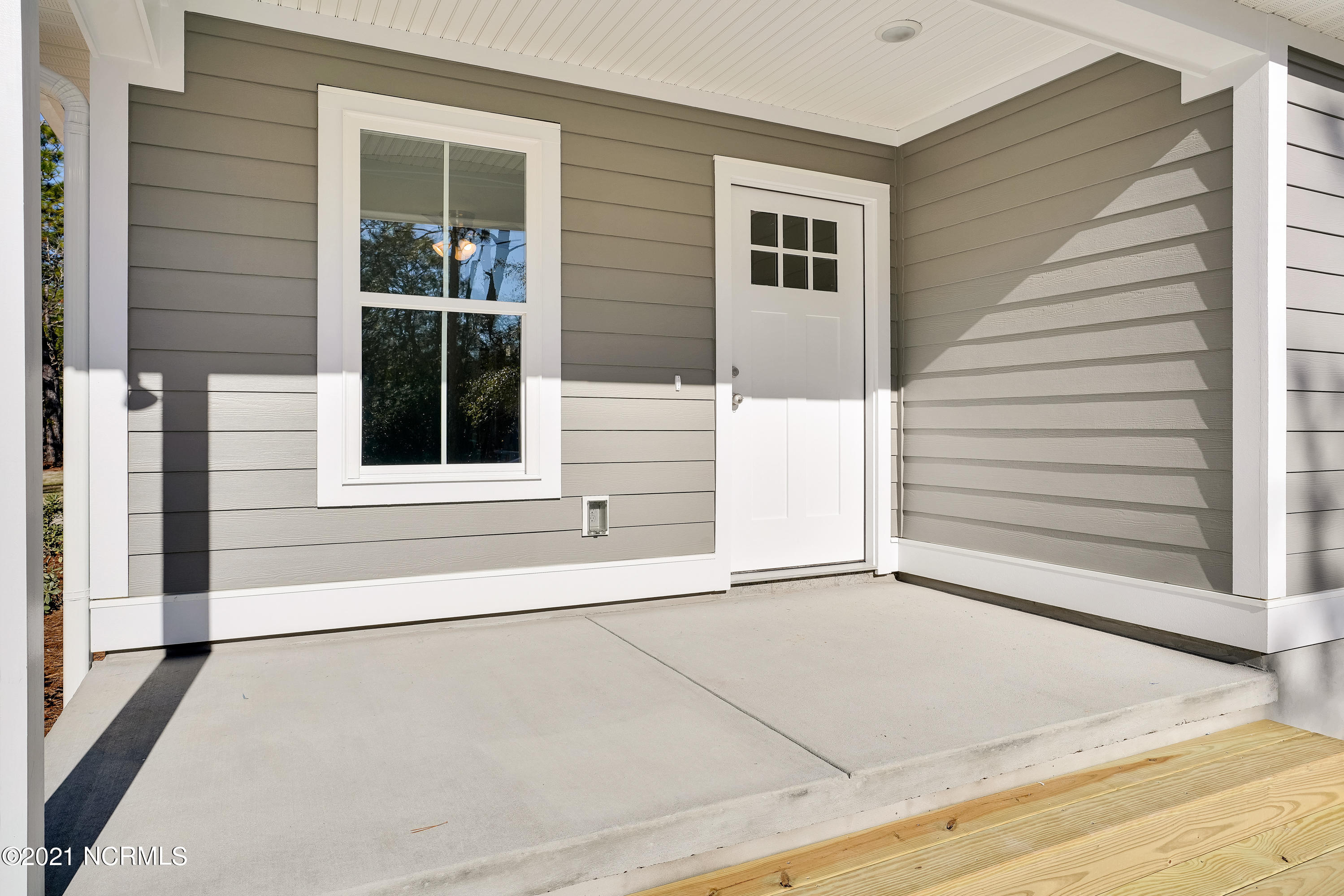 1273 Longleaf Road Southport, NC 28461 - Photo 5 of 38 1273LongleafRoad-05