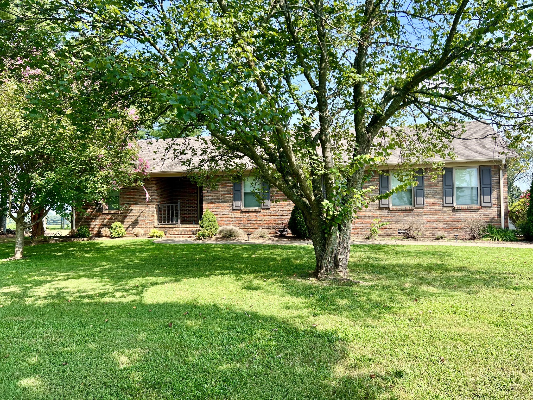 2380 Gimlet Road Lawrenceburg, TN 38464 - Photo 1 of 47 Gallery Image 1