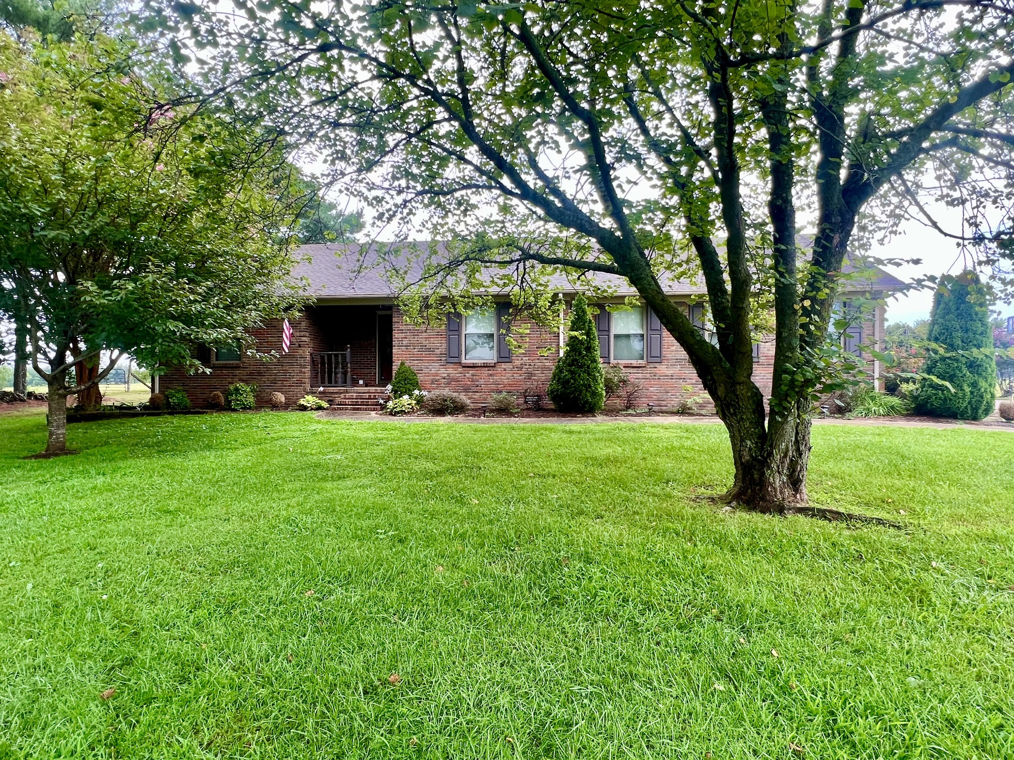 2380 Gimlet Road Lawrenceburg, TN 38464 - Photo 2 of 47 Gallery Image 2