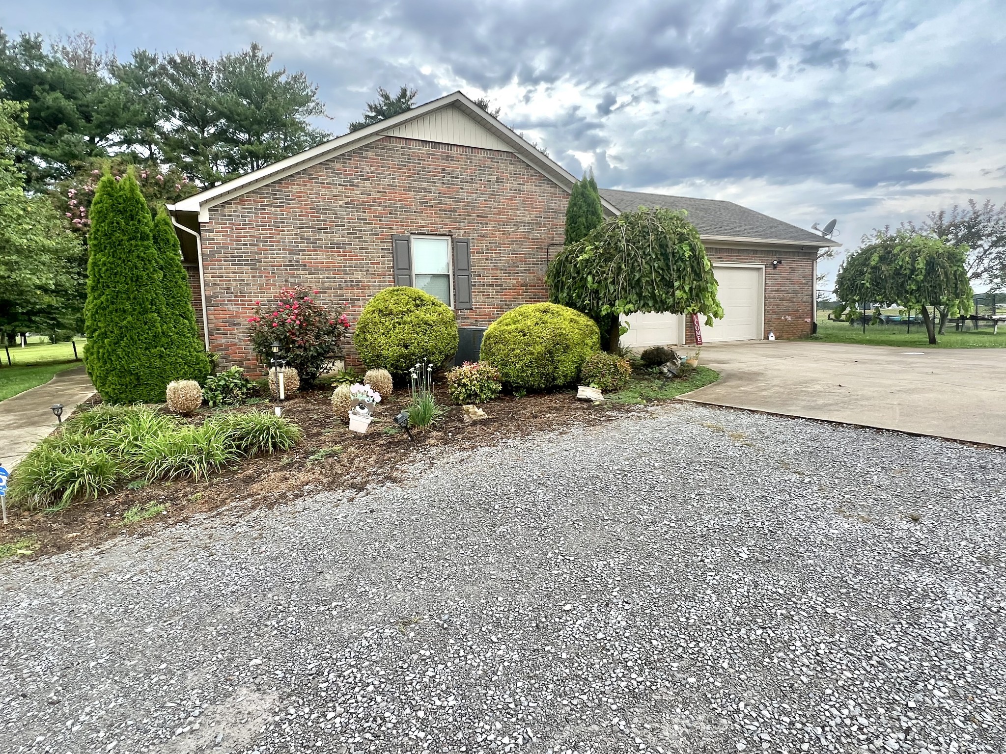 2380 Gimlet Road Lawrenceburg, TN 38464 - Photo 6 of 47 Gallery Image 6