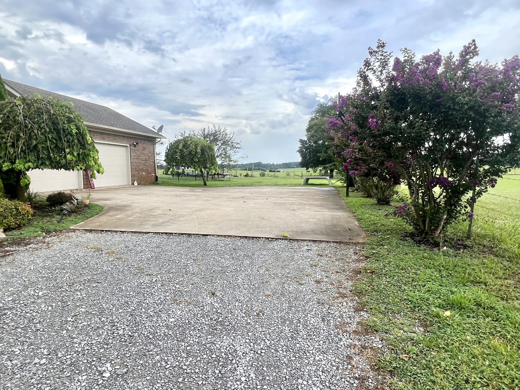 2380 Gimlet Road Lawrenceburg, TN 38464 - Photo 7 of 47 Gallery Image 7