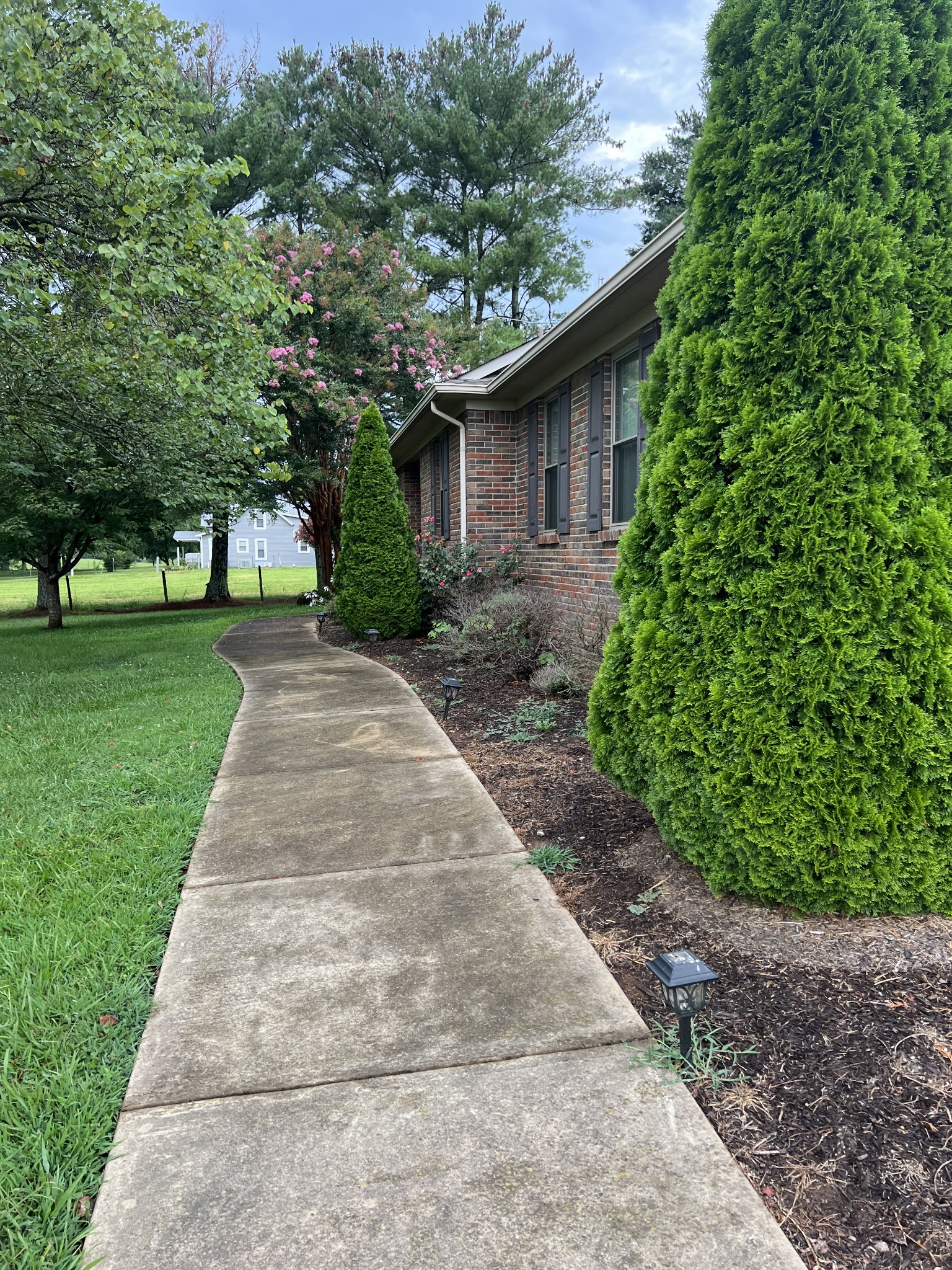 2380 Gimlet Road Lawrenceburg, TN 38464 - Photo 8 of 47 Gallery Image 8