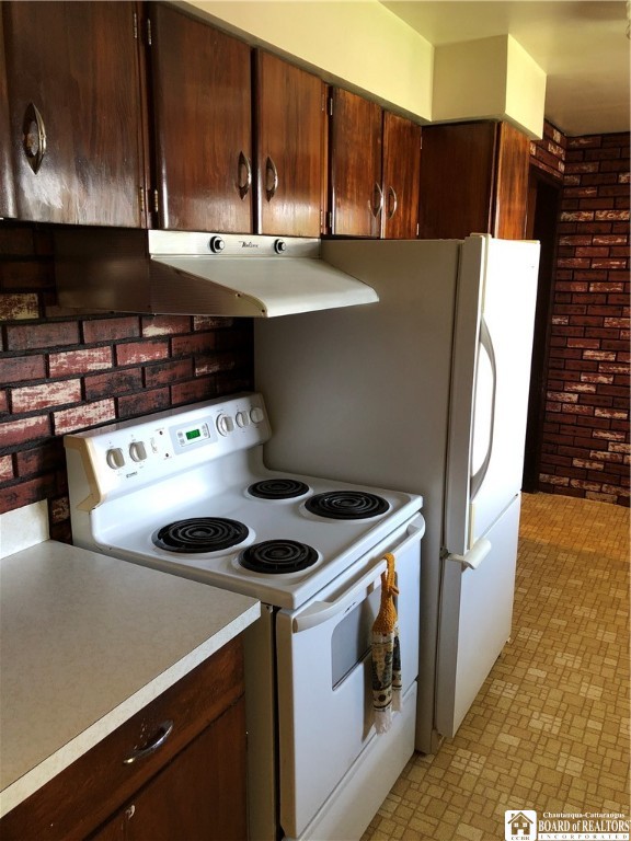 8511 Balcom Cross Road Villenova, NY 14138 - Photo 11 of 46