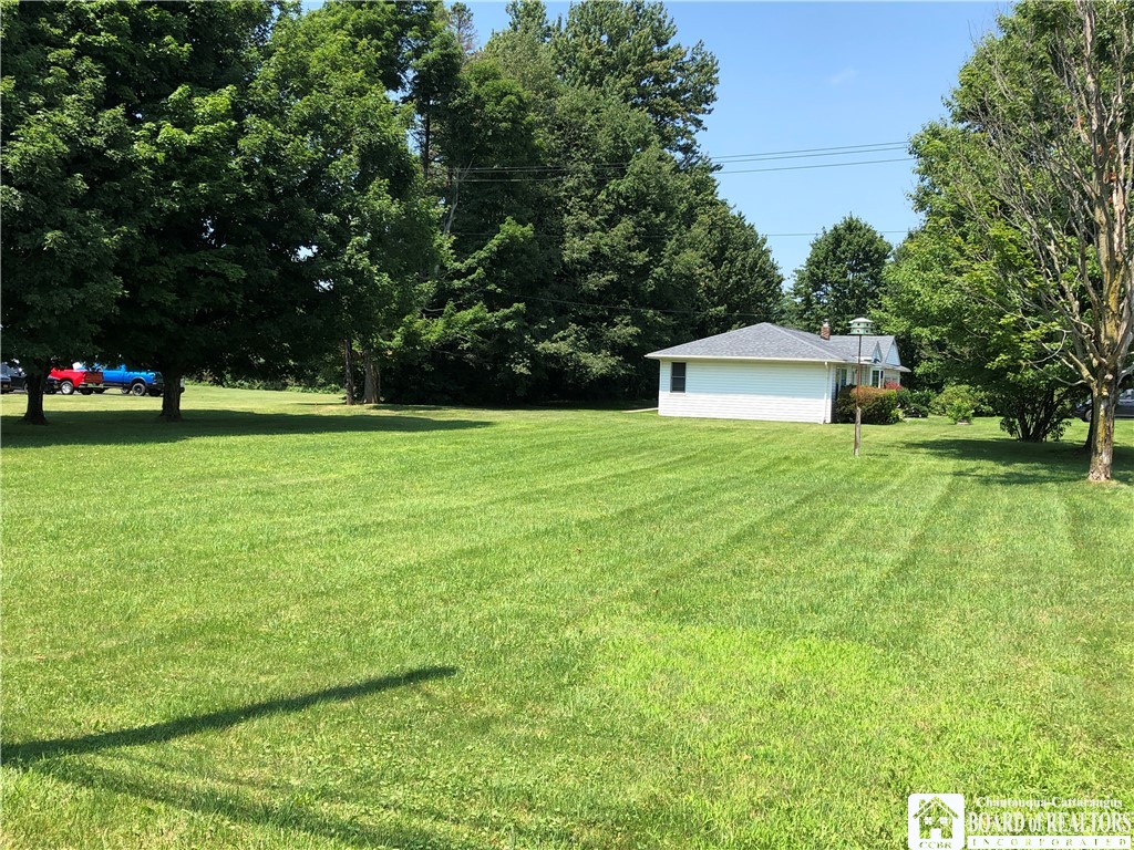 8511 Balcom Cross Road Villenova, NY 14138 - Photo 7 of 46