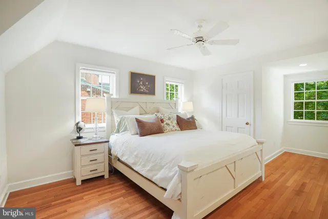 $1,395,000 | 2833 Northampton Street Northwest, Washington, DC 20015