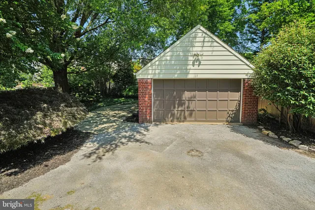 $1,395,000 | 2833 Northampton Street Northwest, Washington, DC 20015