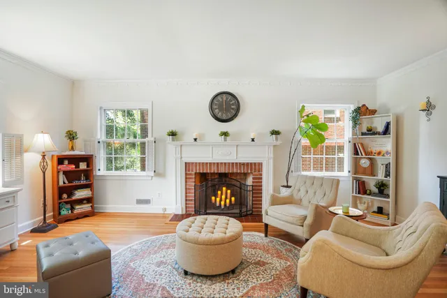 $1,395,000 | 2833 Northampton Street Northwest, Washington, DC 20015