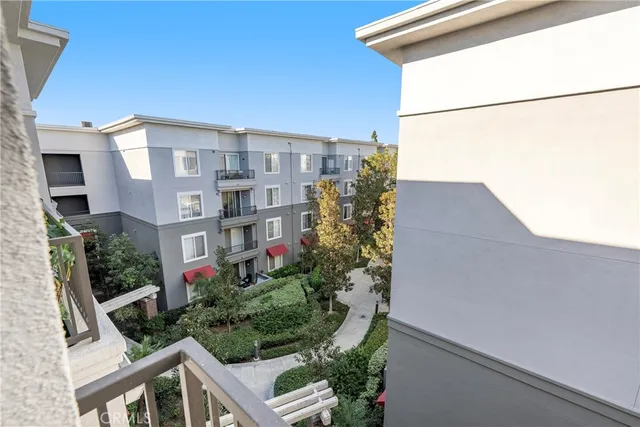 $505,000 | 1801 East Katella Avenue, Unit 4042, Anaheim, CA 92805