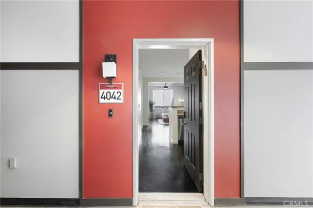 $505,000 | 1801 East Katella Avenue, Unit 4042, Anaheim, CA 92805