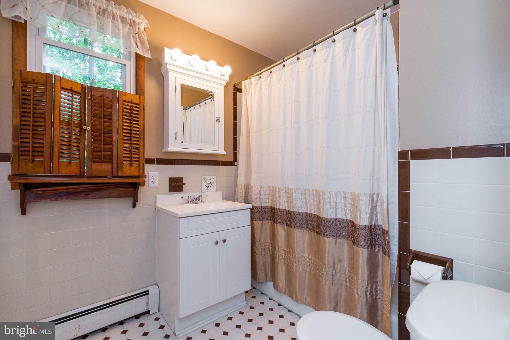 2704 Carrollton Road Finksburg, MD 21048 - Photo 19 of 30 Upper Level Bath
