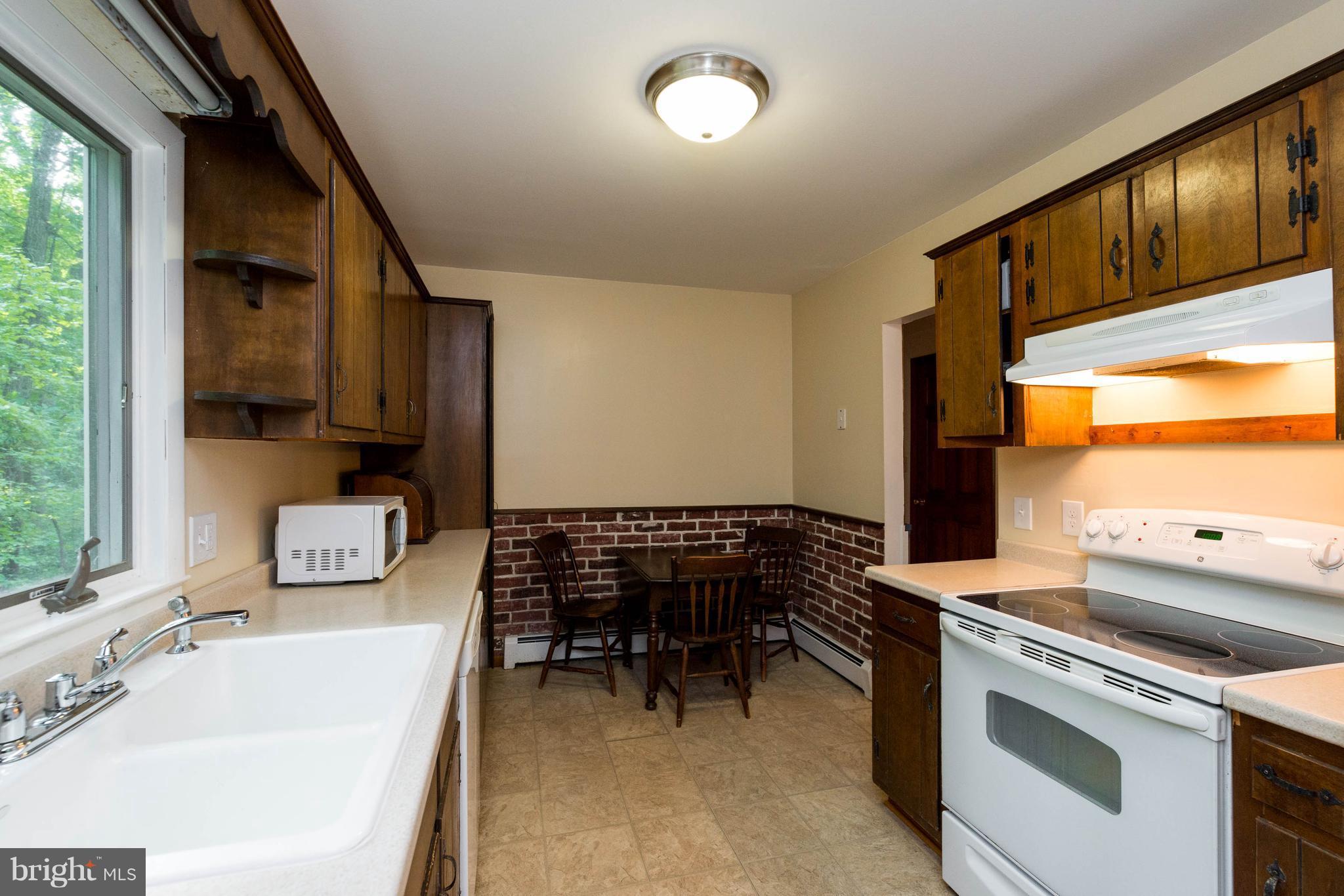2704 Carrollton Road Finksburg, MD 21048 - Photo 10 of 30 Kitchen 3