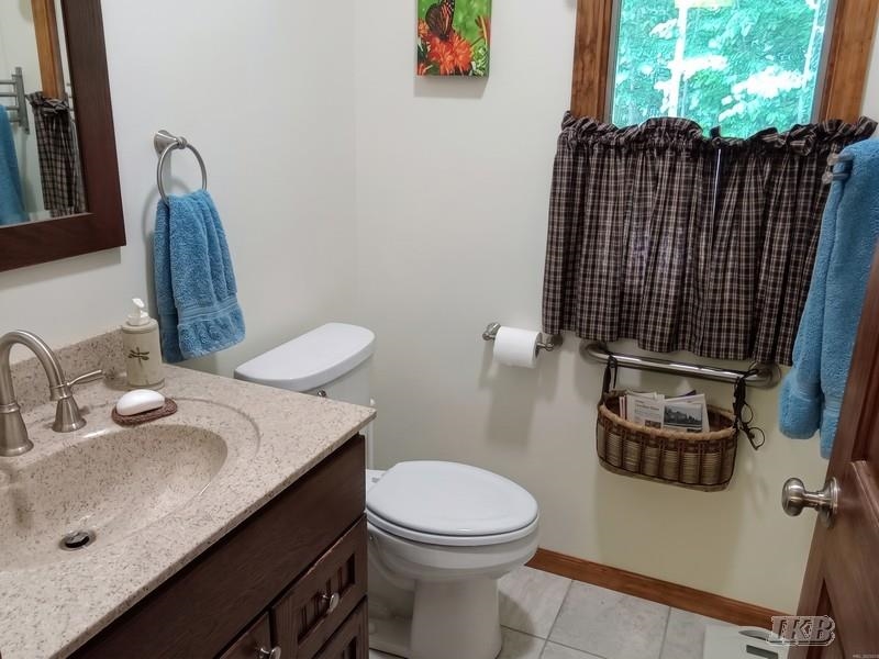 5124 Islanders Way Gladwin, MI 48624 - Photo 16 of 89