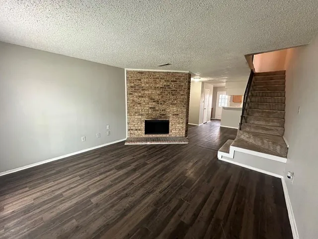 $1,100 | 2188 Aspen Drive, Dallas, TX 75227