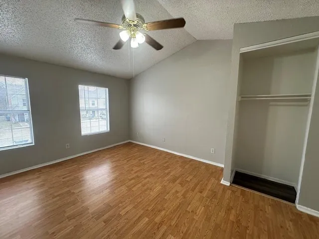 $1,100 | 2188 Aspen Drive, Dallas, TX 75227