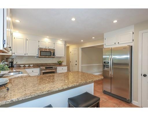 23 Hemlock Road Andover, MA 01810 - Photo 10 of 42 Gallery Image 10