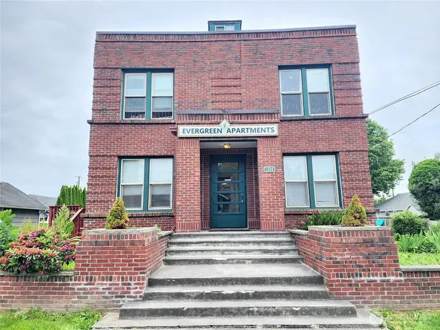 $1,195 | 1309 South 3rd Street, Unit H, Mount Vernon, WA 98273