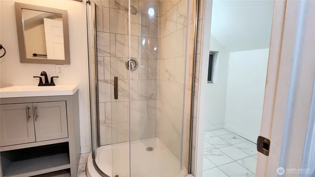 $1,195 | 1309 South 3rd Street, Unit H, Mount Vernon, WA 98273