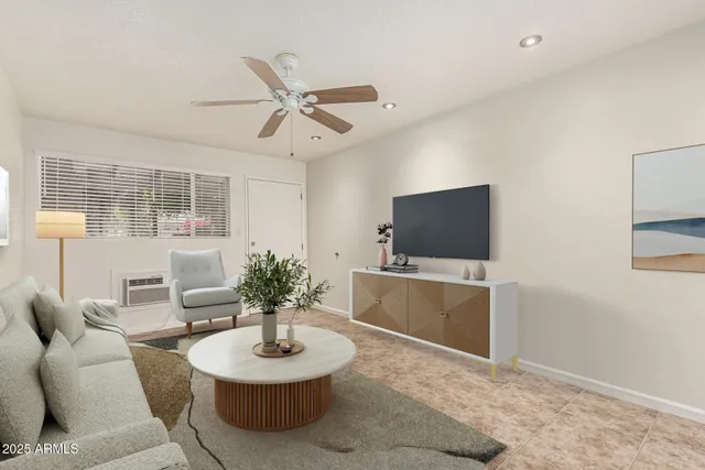 $1,270 | 3540 East Montecito Avenue, Unit 3, Phoenix, AZ 85018