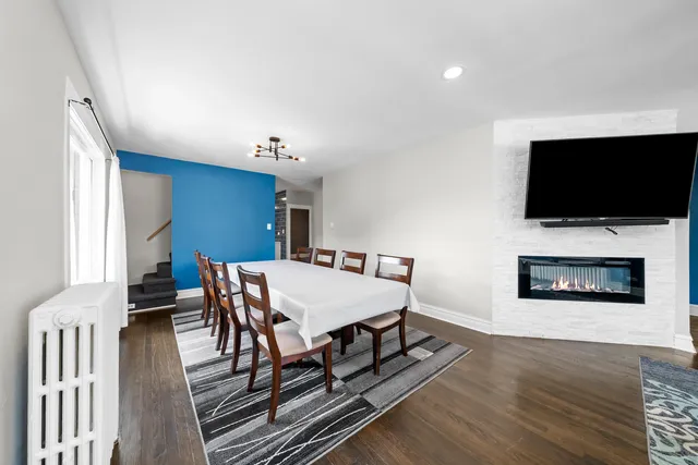 $2,800 | 7901 West Elmgrove Drive, Elmwood Park, IL 60707