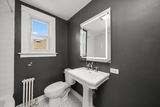 $2,800 | 7901 West Elmgrove Drive, Elmwood Park, IL 60707