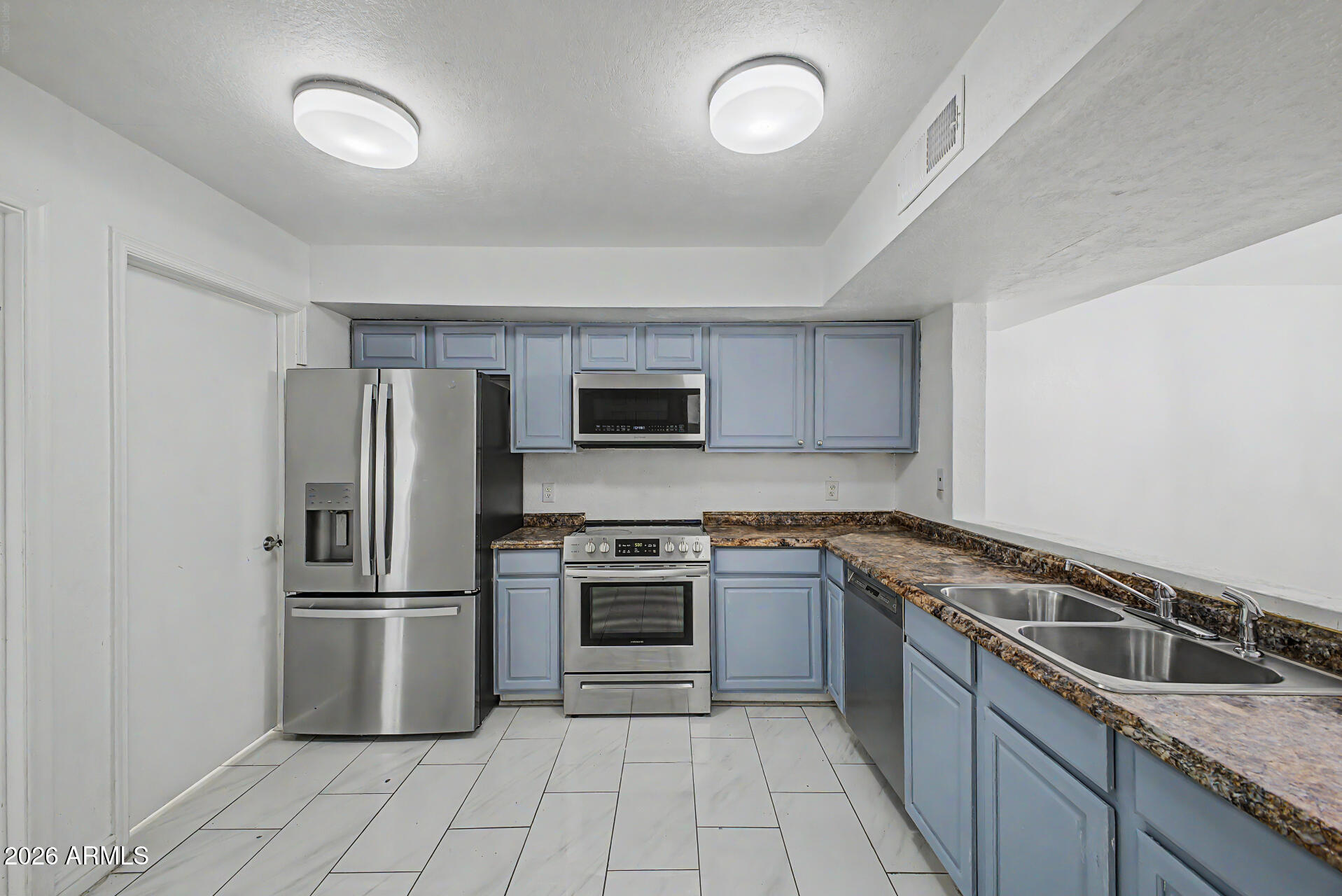 3732 West Wagoner Road Glendale, AZ 85308 - Photo 11 of 41 14 - Wagoner