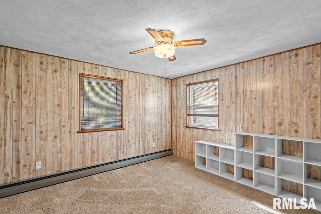 4718 20th Avenue Moline, IL 61265 - Photo 30 of 37