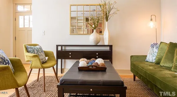 $1,745 | 300 Cosgrove Avenue, Unit A1, Chapel Hill, NC 27514