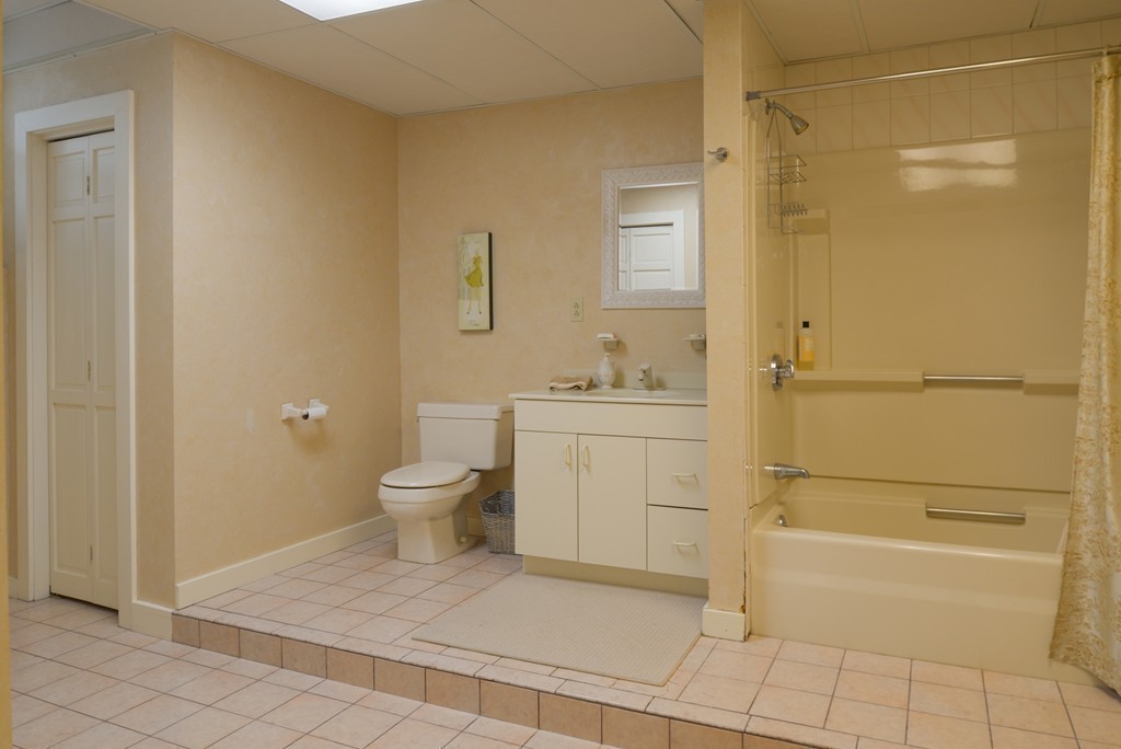 39 Gerald Road Marblehead, MA 01945 - Photo 23 of 25