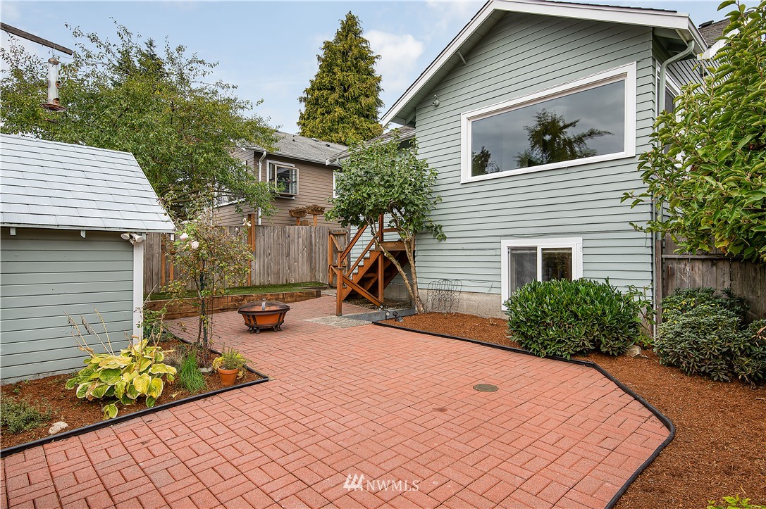 1355 North 79th Street Seattle, WA 98103 - Photo 18 of 20 Gallery Image 18