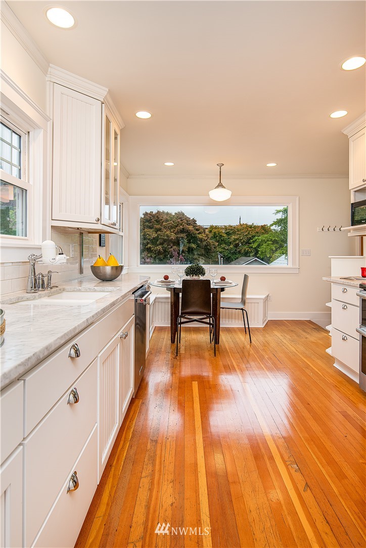 1355 North 79th Street Seattle, WA 98103 - Photo 5 of 20 Gallery Image 5