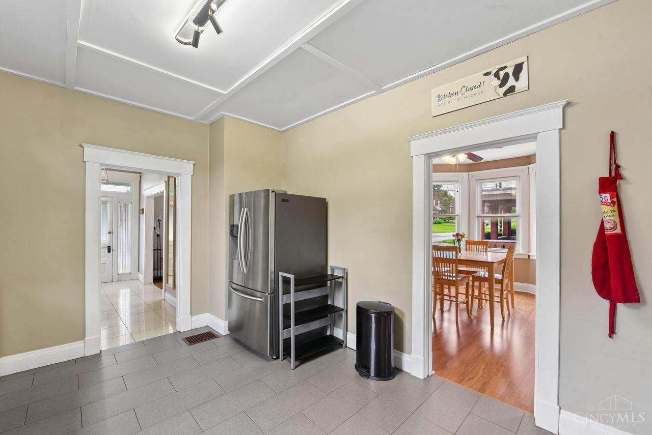4375 North Bend Road Cincinnati, OH 45211 - Photo 13 of 28