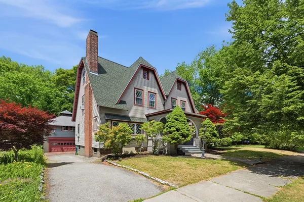 $599,000 | 15 Haviland Street, Worcester, MA 01602