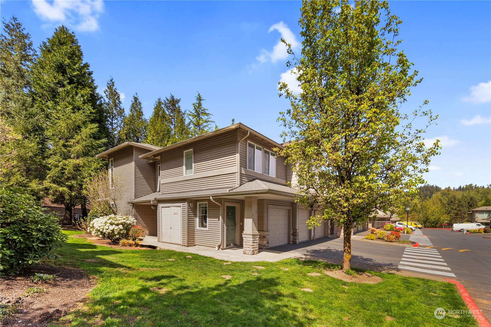 15325 Southeast 155th Place, Unit H2 Renton, WA 98058 - Photo 26 of 31 Gallery Image 26