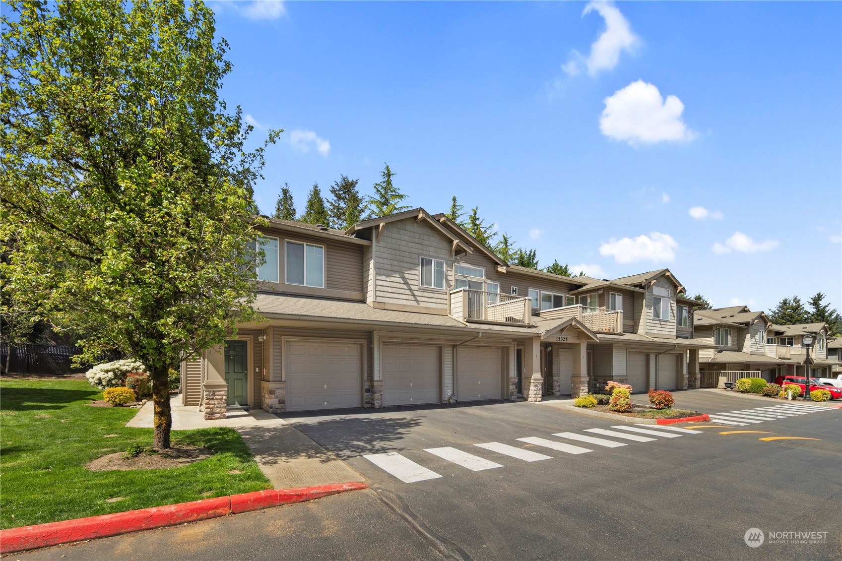 15325 Southeast 155th Place, Unit H2 Renton, WA 98058 - Photo 28 of 31 Gallery Image 28