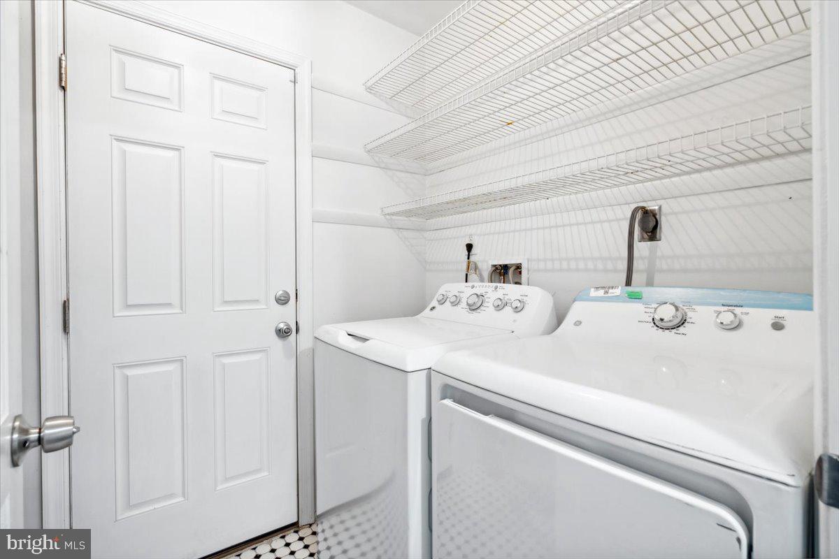6018 Stevens Forest Road Columbia, MD 21045 - Photo 19 of 24 Laundry with Garage Access