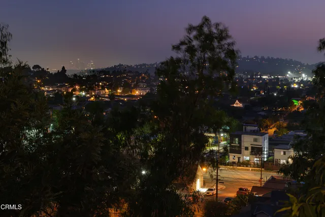 $1,589,000 | 6201 1/4 Saylin Lane, Los Angeles, CA 90042