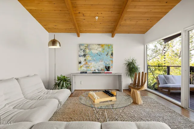 $1,589,000 | 6201 1/4 Saylin Lane, Los Angeles, CA 90042