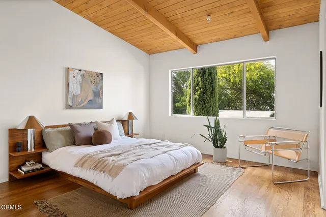 $1,589,000 | 6201 1/4 Saylin Lane, Los Angeles, CA 90042