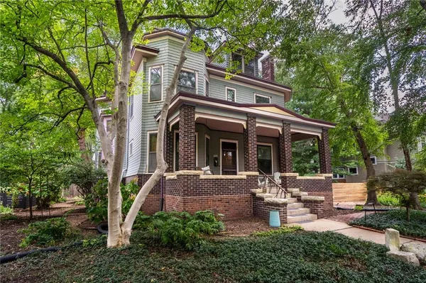 $799,000 | 734 Indiana Street, Lawrence, KS 66044