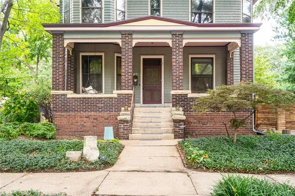 $799,000 | 734 Indiana Street, Lawrence, KS 66044