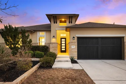 $999,950 | 550 Goodnight Trail, Dripping Springs, TX 78620