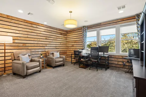 $999,950 | 550 Goodnight Trail, Dripping Springs, TX 78620