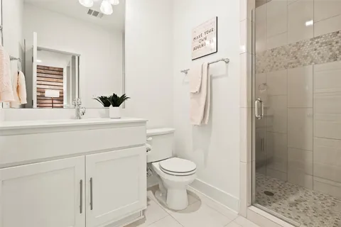 $999,950 | 550 Goodnight Trail, Dripping Springs, TX 78620