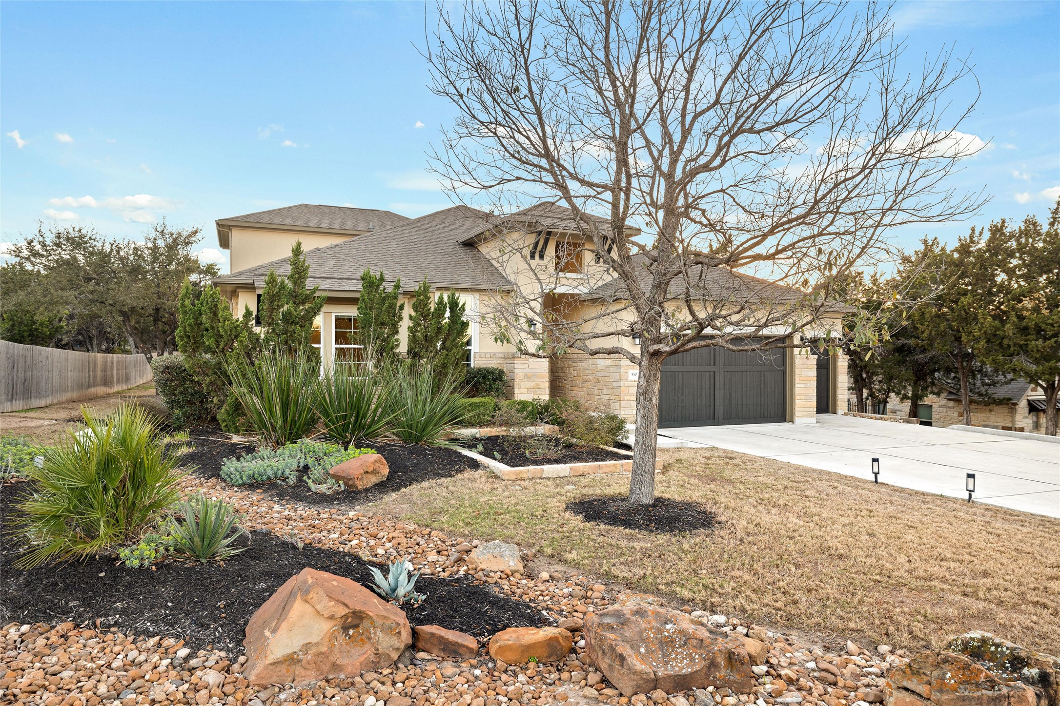 550 Goodnight Trail Dripping Springs, TX 78620 - Photo 3 of 39