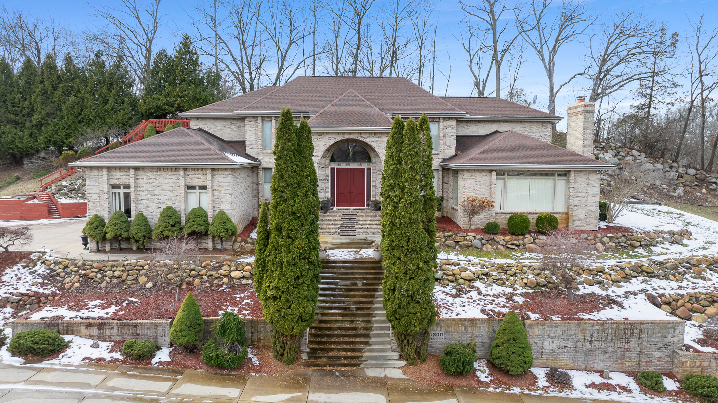 1840 Lexington Boulevard Jackson, MI 49201 - Photo 1 of 88 Profile