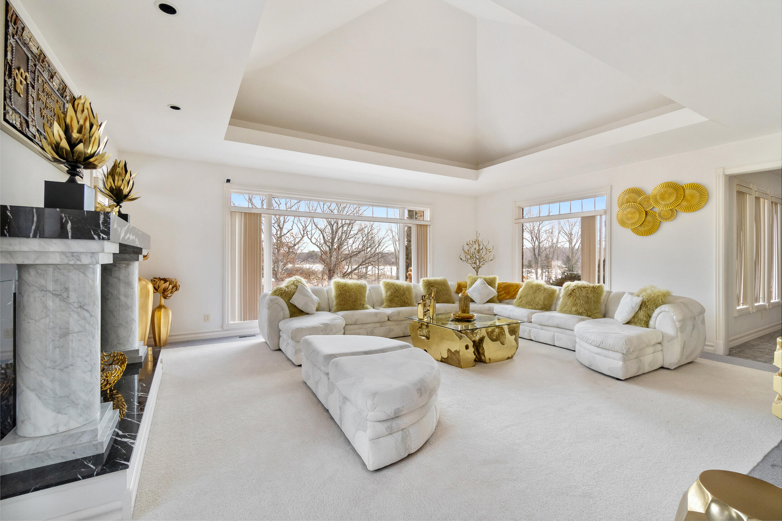 1840 Lexington Boulevard Jackson, MI 49201 - Photo 19 of 88 Formal Living Room